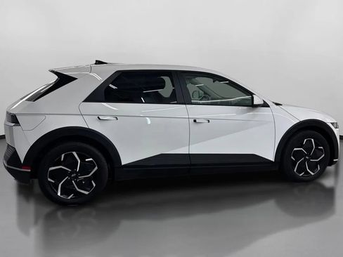 Used 2023 Hyundai Ioniq 5 SEL w/ Cargo Package AWD/4WD image 11