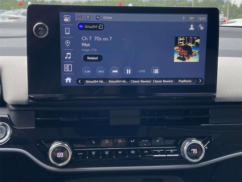 Certified 2024 Honda Prologue EX image 24