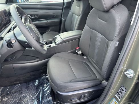 Used 2025 Hyundai Tucson SEL image 32