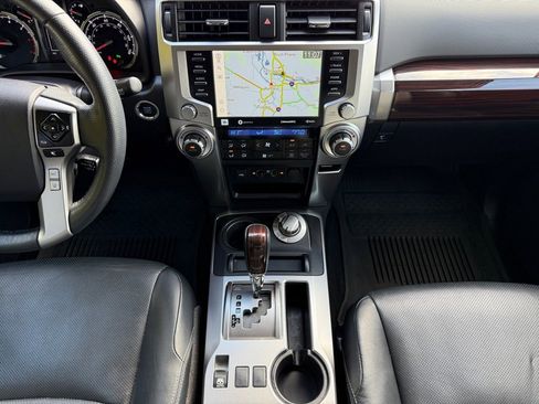 Certified 2024 Toyota 4Runner Limited image 21