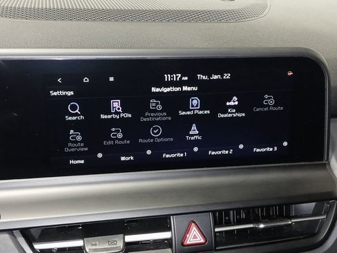 Used 2024 Kia Seltos SX w/ SX Sunroof Package image 24