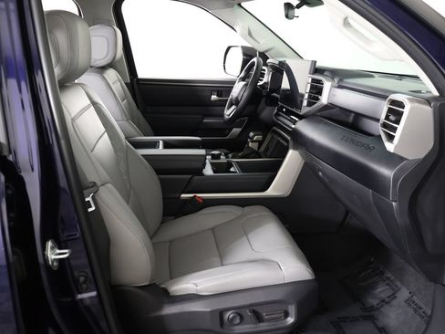 Used 2023 Toyota Tundra SR5 w/ SR5 Premium Package AWD/4WD image 29