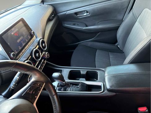 Used 2020 Nissan Sentra SV FWD image 22