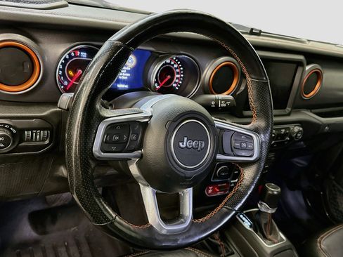 Used 2022 Jeep Gladiator Mojave w/ Cold Weather Group AWD/4WD image 18