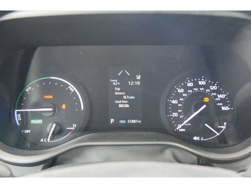 Used 2023 Toyota Sienna LE image 21