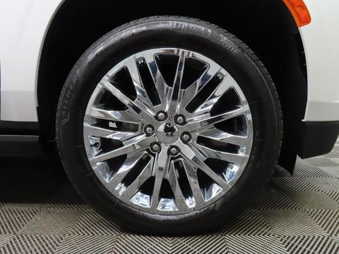 Used 2023 Chevrolet Tahoe High Country image 8