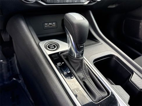 Used 2023 Nissan Sentra SV image 20