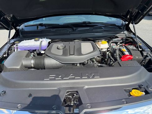 New 2026 RAM 1500 Big Horn AWD/4WD image 19
