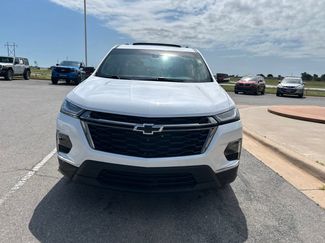 Used 2023 Chevrolet Traverse Premier w/ Redline Edition FWD video 2