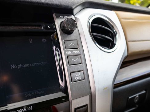 Used 2016 Toyota Tundra Limited w/ Limited Premium Package image 39