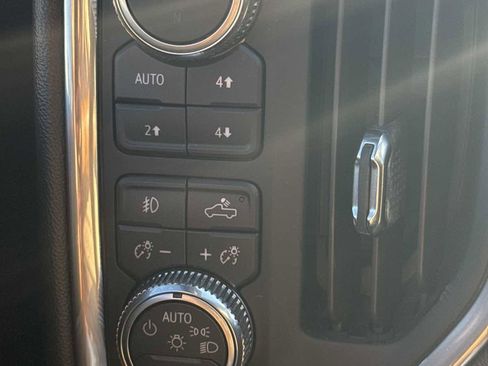 Used 2023 GMC Sierra 2500 AT4 w/ Gooseneck/5TH Wheel Package image 14