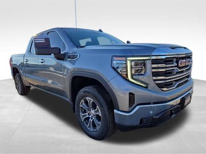New 2026 GMC Sierra 1500 SLT w/ SLT Convenience Package