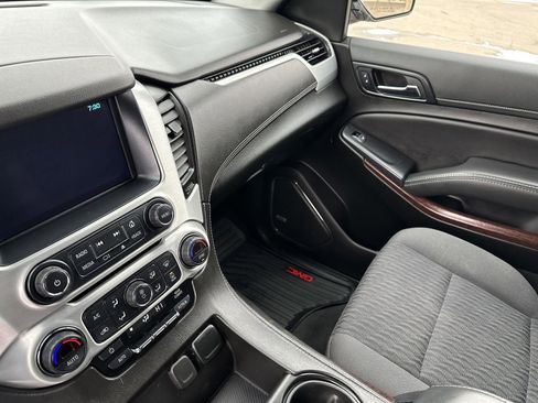 Used 2020 GMC Yukon SLE w/ SLE Value Package image 33