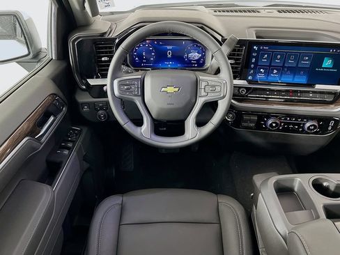 New 2026 Chevrolet Silverado 1500 LT w/ Leather Package AWD/4WD image 22