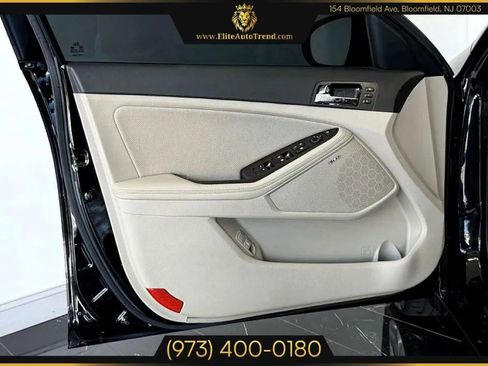 Used 2013 Kia Optima EX w/ Premium Pkg image 7