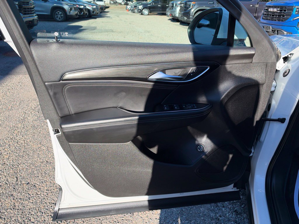 Used 2023 Buick Envision Preferred AWD/4WD image 11