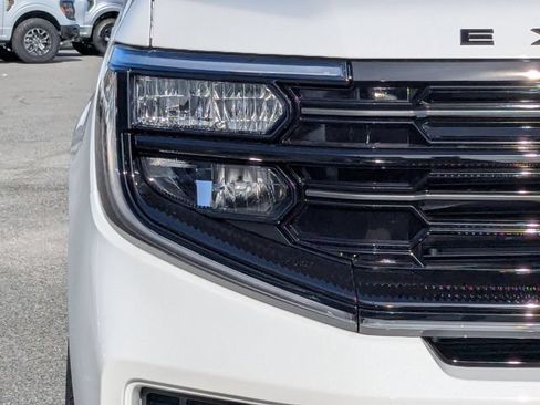 New 2025 Ford Expedition Max Platinum w/ Stealth Performance Package AWD/4WD image 10