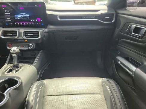 Used 2024 Ford Mustang GT Premium image 12