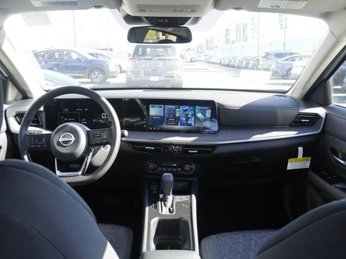 New 2026 Nissan Kicks SV image 20