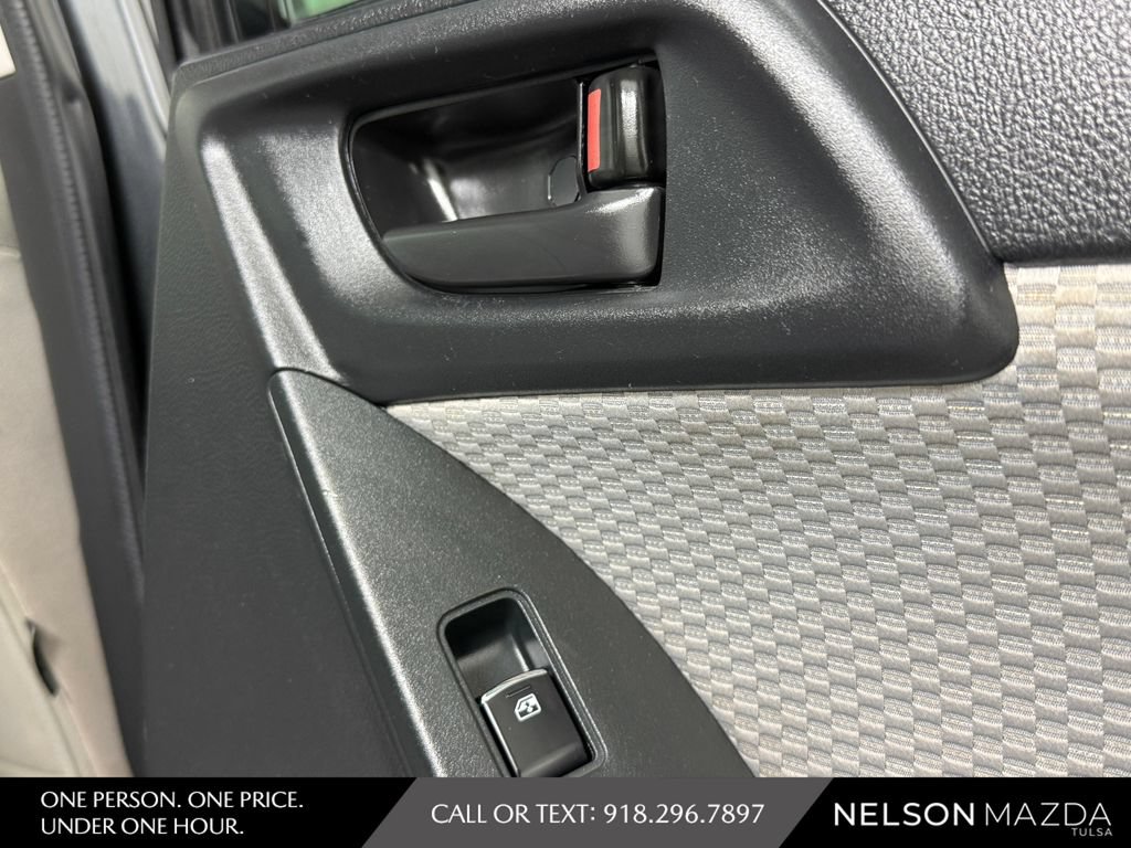 Used 2018 Subaru Forester 2.5i Premium AWD/4WD image 42