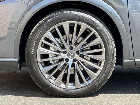 Certified 2026 Lexus RX 450h AWD w/ Convenience Package image 30