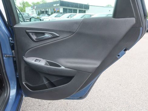 Used 2024 Chevrolet Malibu LT FWD image 17