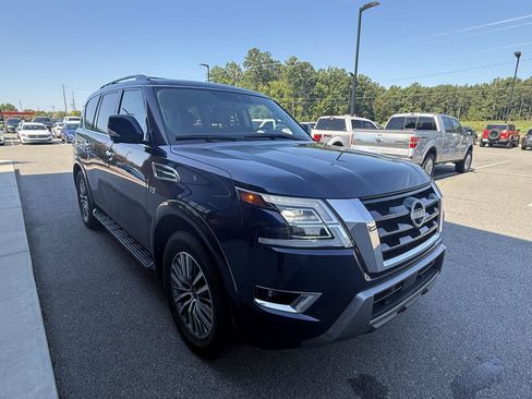 Used 2022 Nissan Armada SL w/ Cargo Package AWD/4WD image 8