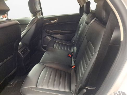 Used 2024 Ford Edge SEL w/ Convenience Package image 13