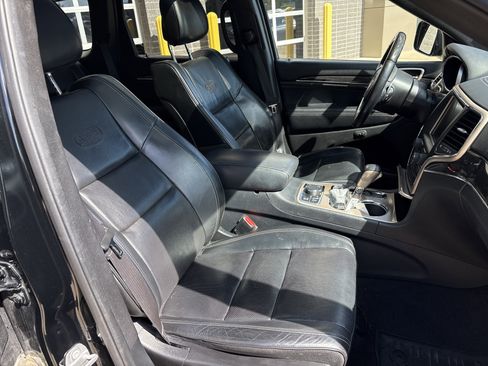 Used 2017 Jeep Grand Cherokee Overland image 33