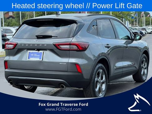 Certified 2025 Ford Escape ST-Line Select AWD/4WD image 8