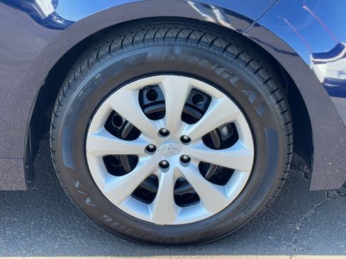 Certified 2025 Toyota Corolla LE image 10