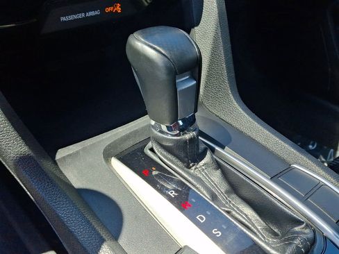 Used 2021 Honda Civic Sport image 16