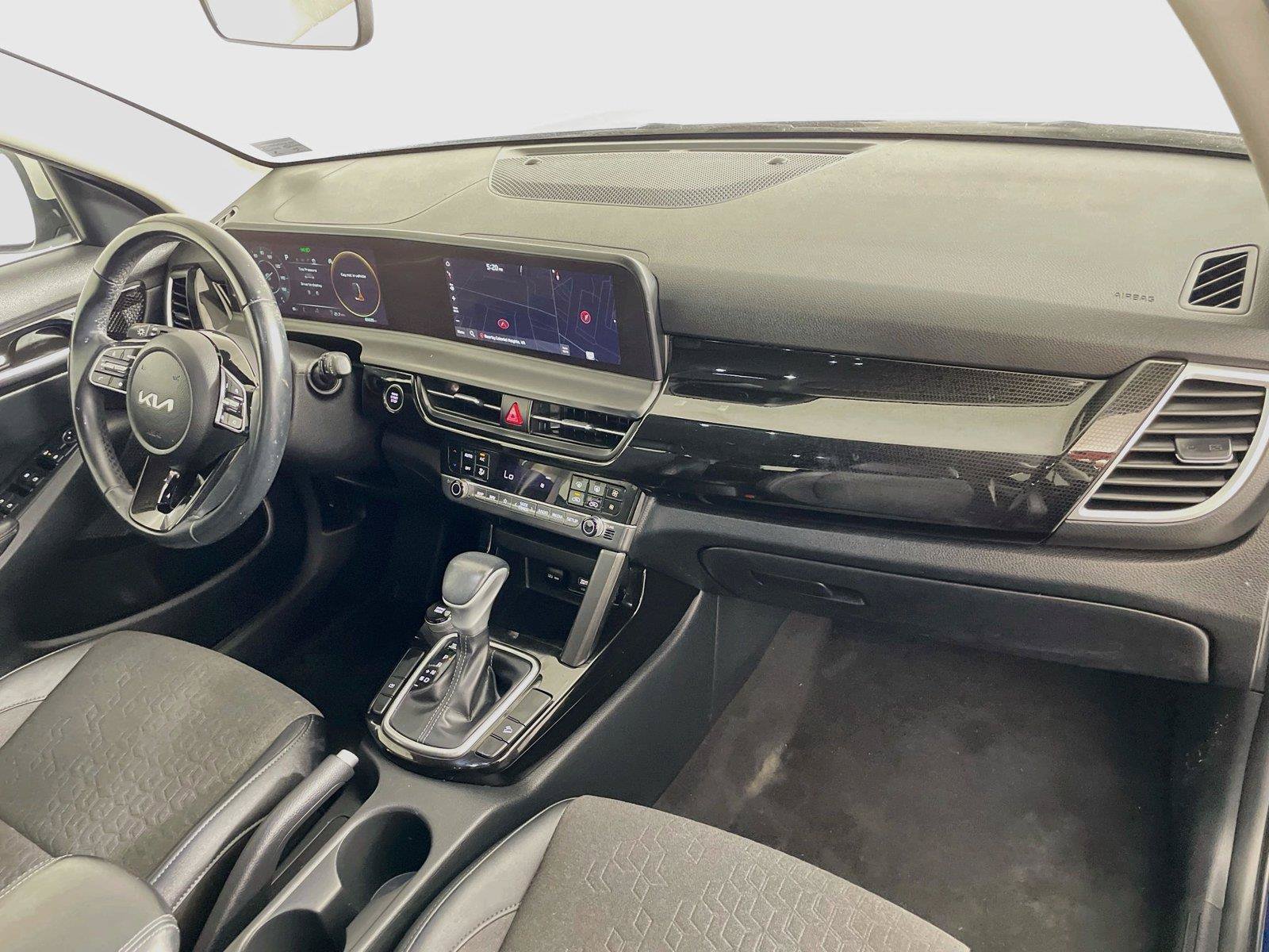 Used 2024 Kia Seltos S FWD image 28