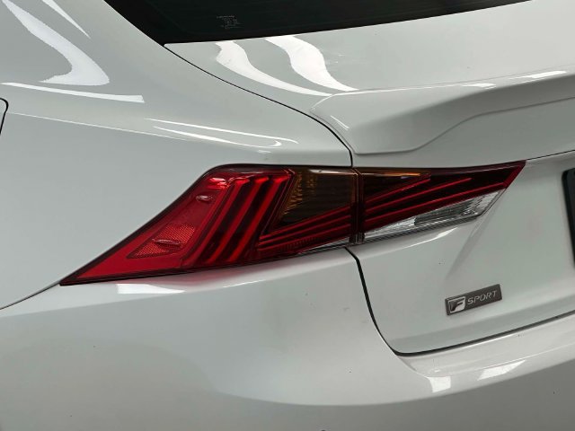Used 2020 Lexus IS 350 F Sport AWD/4WD image 27
