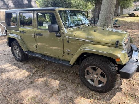 Used 2013 Jeep Wrangler Unlimited Sport AWD/4WD image 5