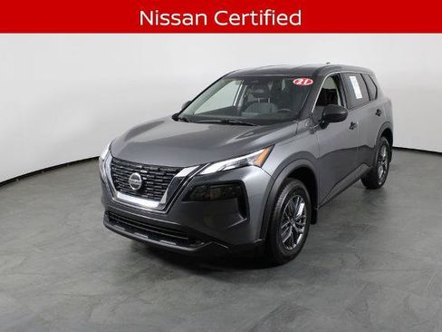 Certified 2021 Nissan Rogue S FWD image 2