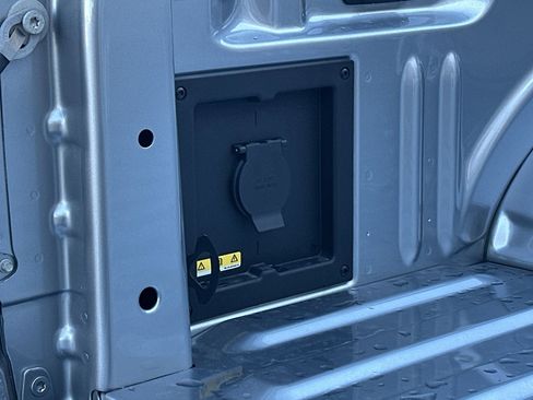 New 2025 Ford F150 XLT w/ Equipment Group 302A MID image 10