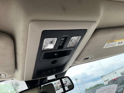 Used 2017 RAM 1500 Laramie w/ Convenience Group AWD/4WD image 29