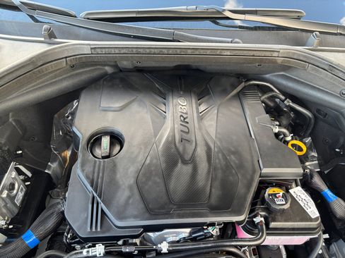 Used 2026 Genesis GV70 2.5T Advanced image 22