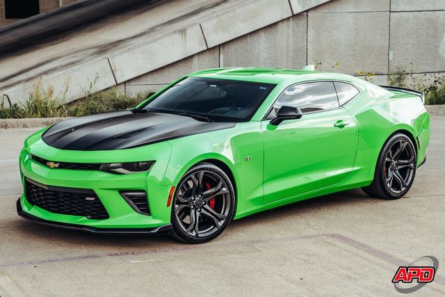 Used 2017 Chevrolet Camaro SS RWD image 36