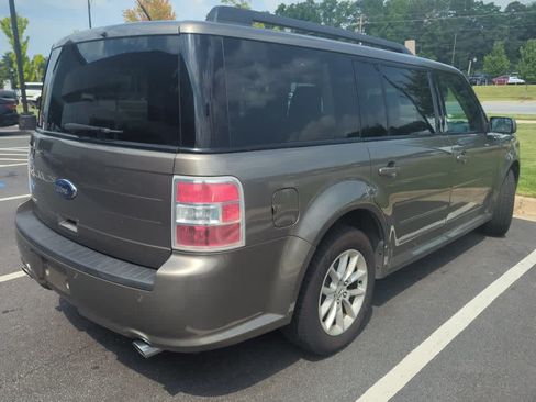 Used 2014 Ford Flex SE FWD image 3