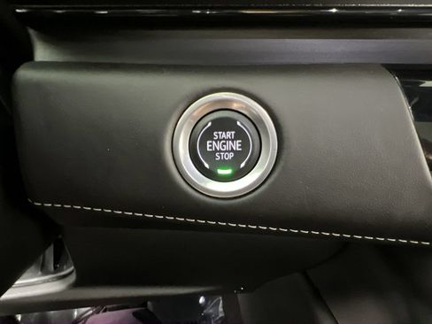Used 2024 Cadillac Escalade Sport Platinum AWD/4WD image 18