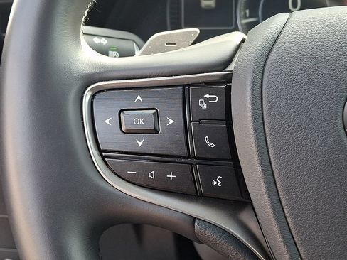 Used 2025 Lexus ES 350 w/ Premium Package FWD image 22
