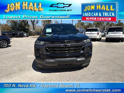 Used 2024 Chevrolet Colorado LT w/ LT Convenience Package image 17