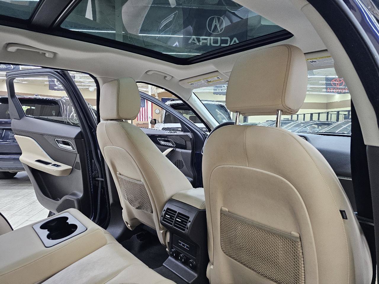Used 2018 Jaguar F-PACE Prestige AWD/4WD image 25