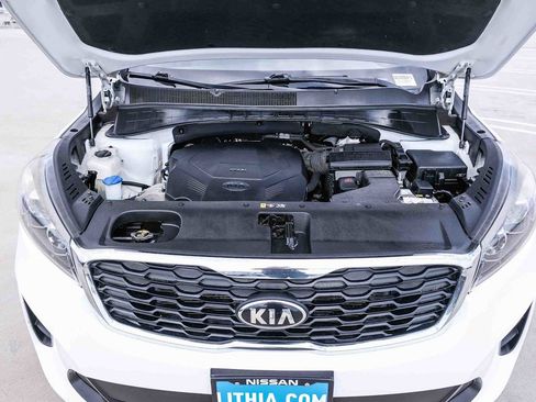 Used 2019 Kia Sorento FWD V6 image 30