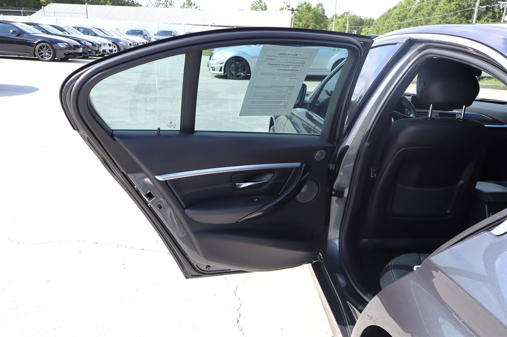 Used 2016 BMW 340i Sedan RWD image 37