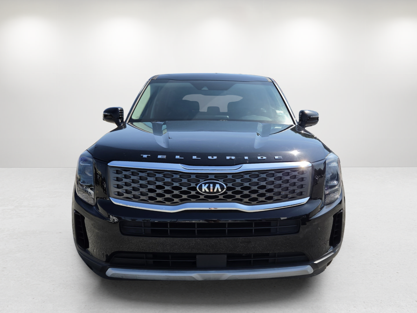 Used 2020 Kia Telluride LX FWD image 2