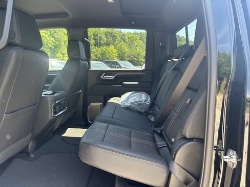 New 2026 Chevrolet Silverado 2500 High Country w/ Midnight Edition AWD/4WD image 24