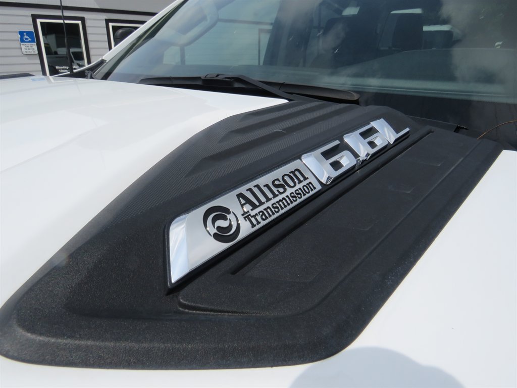 Used 2026 Chevrolet Silverado 2500 LT AWD/4WD image 4